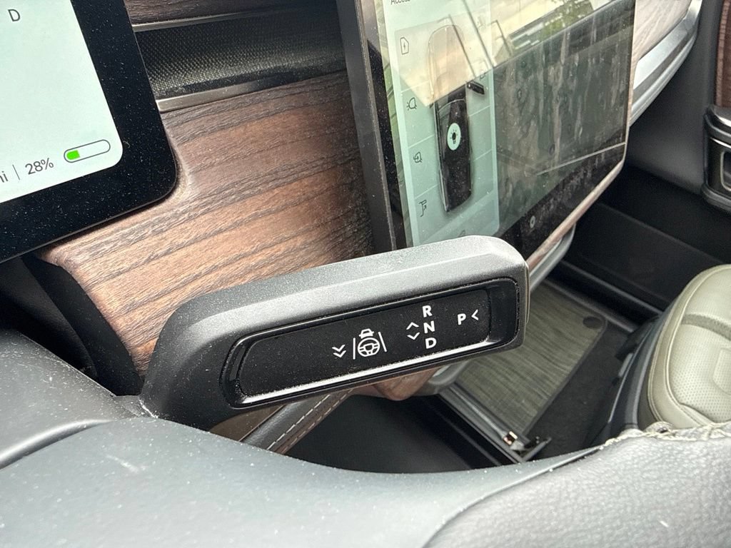 Used 2023 Rivian R1S Launch Edition AWD/4WD image 13