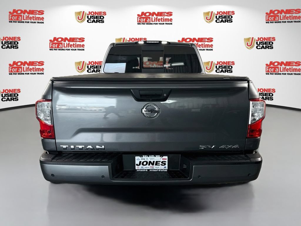 Certified 2021 Nissan Titan SV w/ SV Convenience Package AWD/4WD image 17