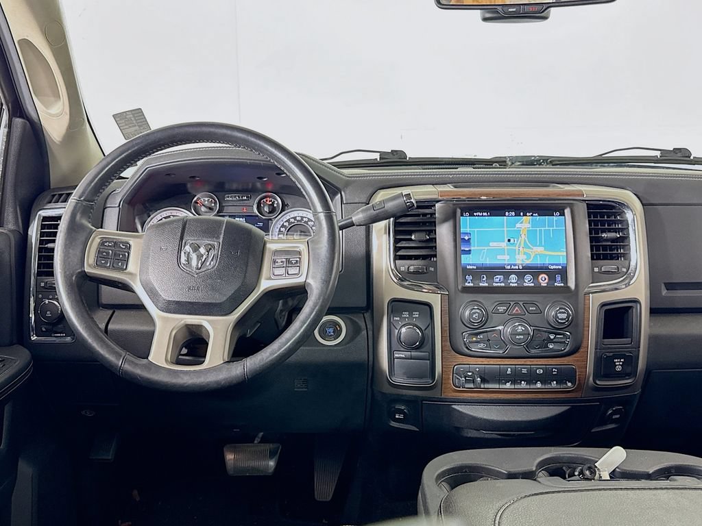 Used 2014 RAM 2500 Laramie w/ Convenience Group AWD/4WD image 9