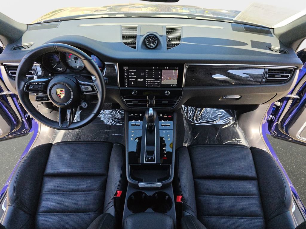 Used 2023 Porsche Macan S AWD/4WD image 10