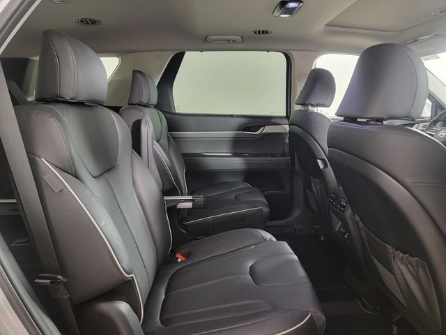 Used 2025 Hyundai Palisade SEL AWD/4WD image 17