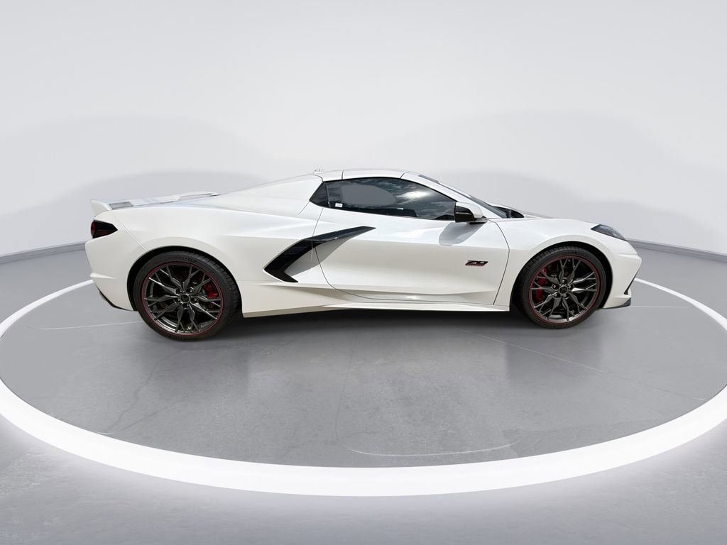 Used 2023 Chevrolet Corvette Stingray Premium Conv w/ Z51 Performance Package image 9