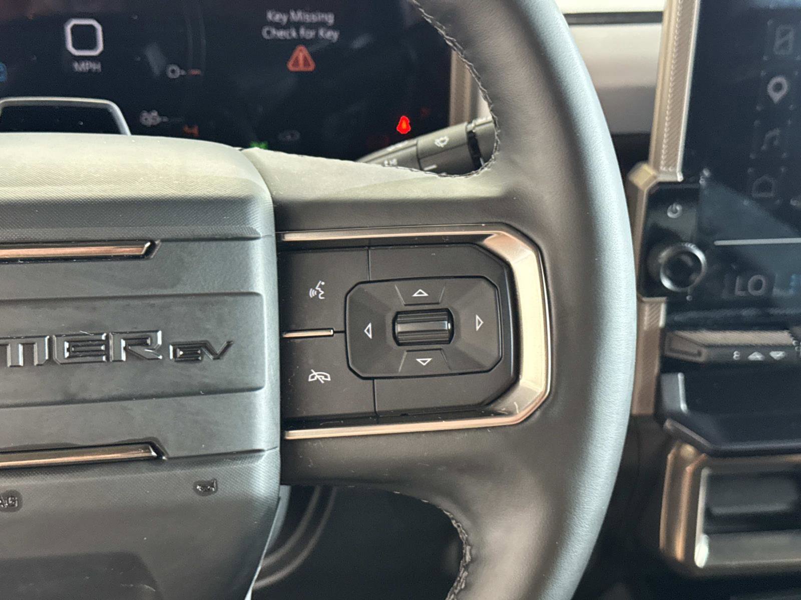 Used 2025 GMC Hummer EV 3X AWD/4WD image 22