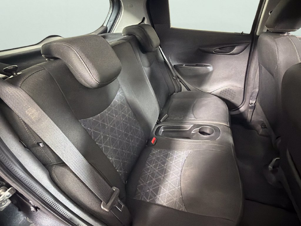 Used 2021 Chevrolet Spark LT FWD image 28
