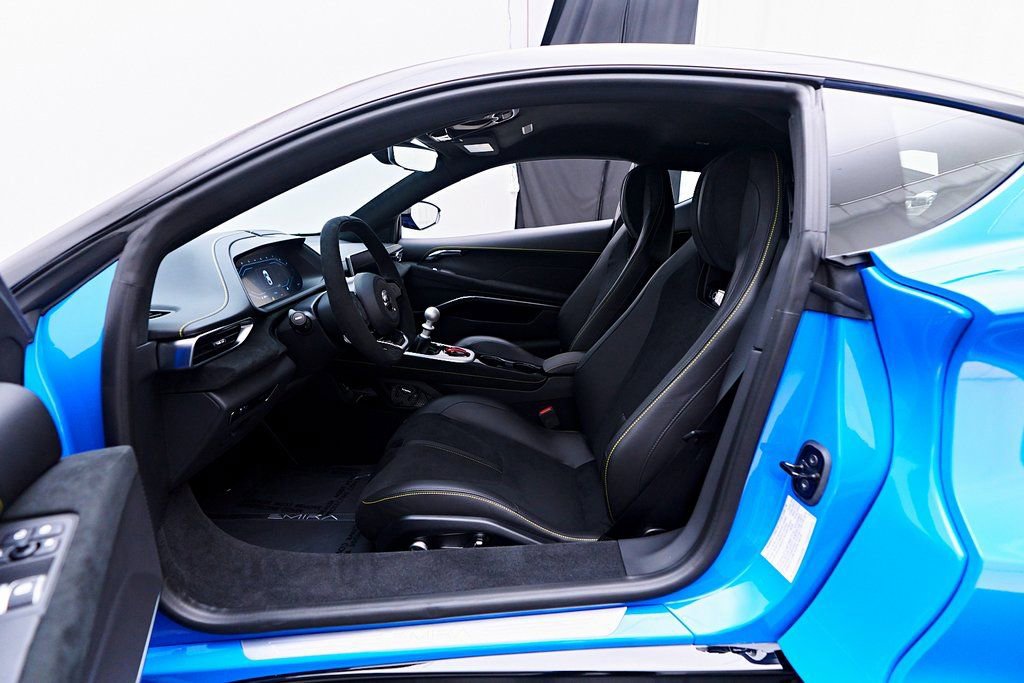 Used 2025 Lotus Emira RWD image 36