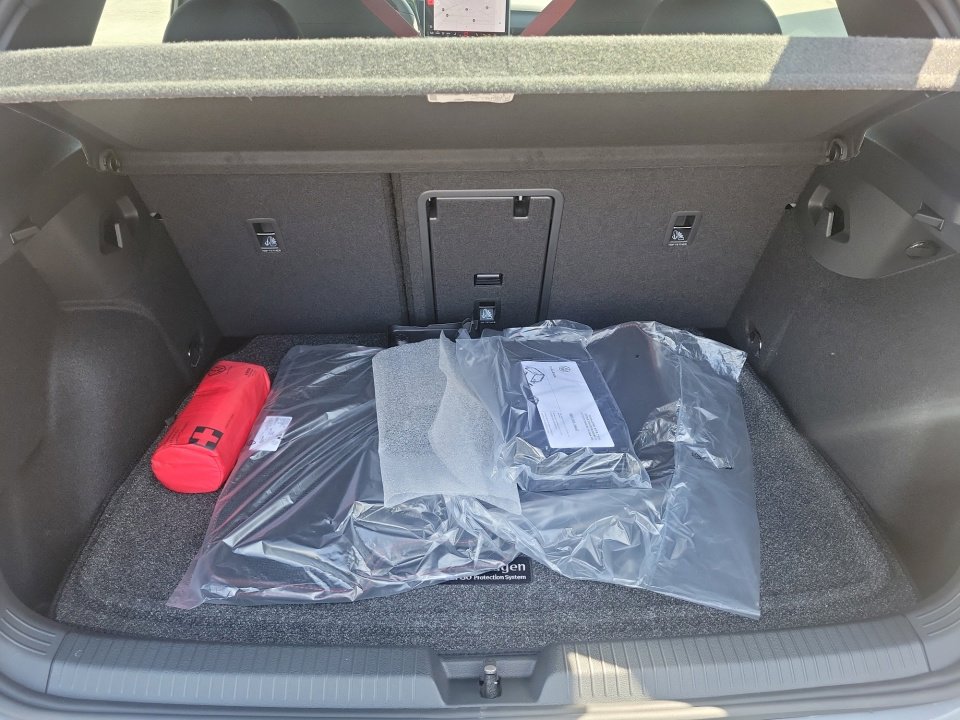 New 2026 Volkswagen Golf S image 15