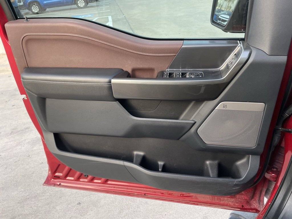 Used 2022 Ford F150 Lariat image 9