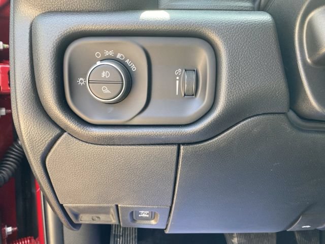 New 2026 RAM 2500 Tradesman AWD/4WD image 14