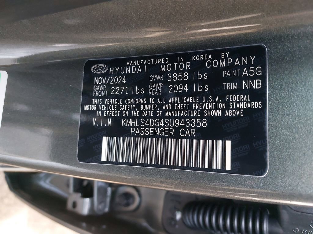 Certified 2025 Hyundai Elantra SEL w/ Cargo Package image 36