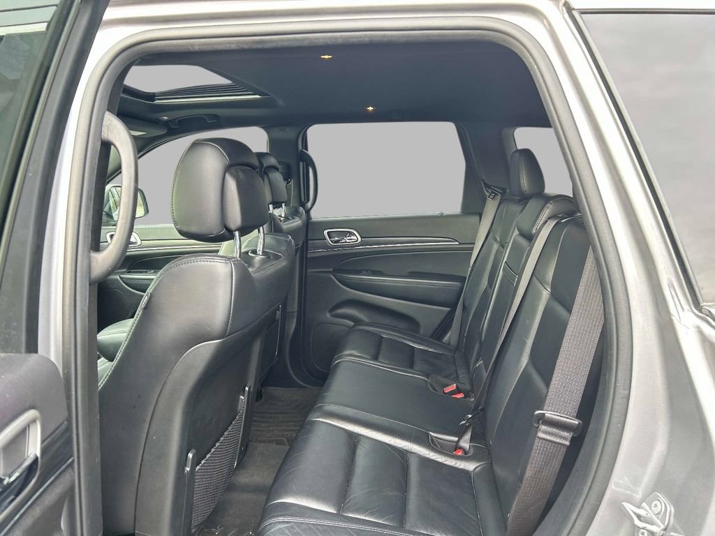 Used 2019 Jeep Grand Cherokee Limited image 10