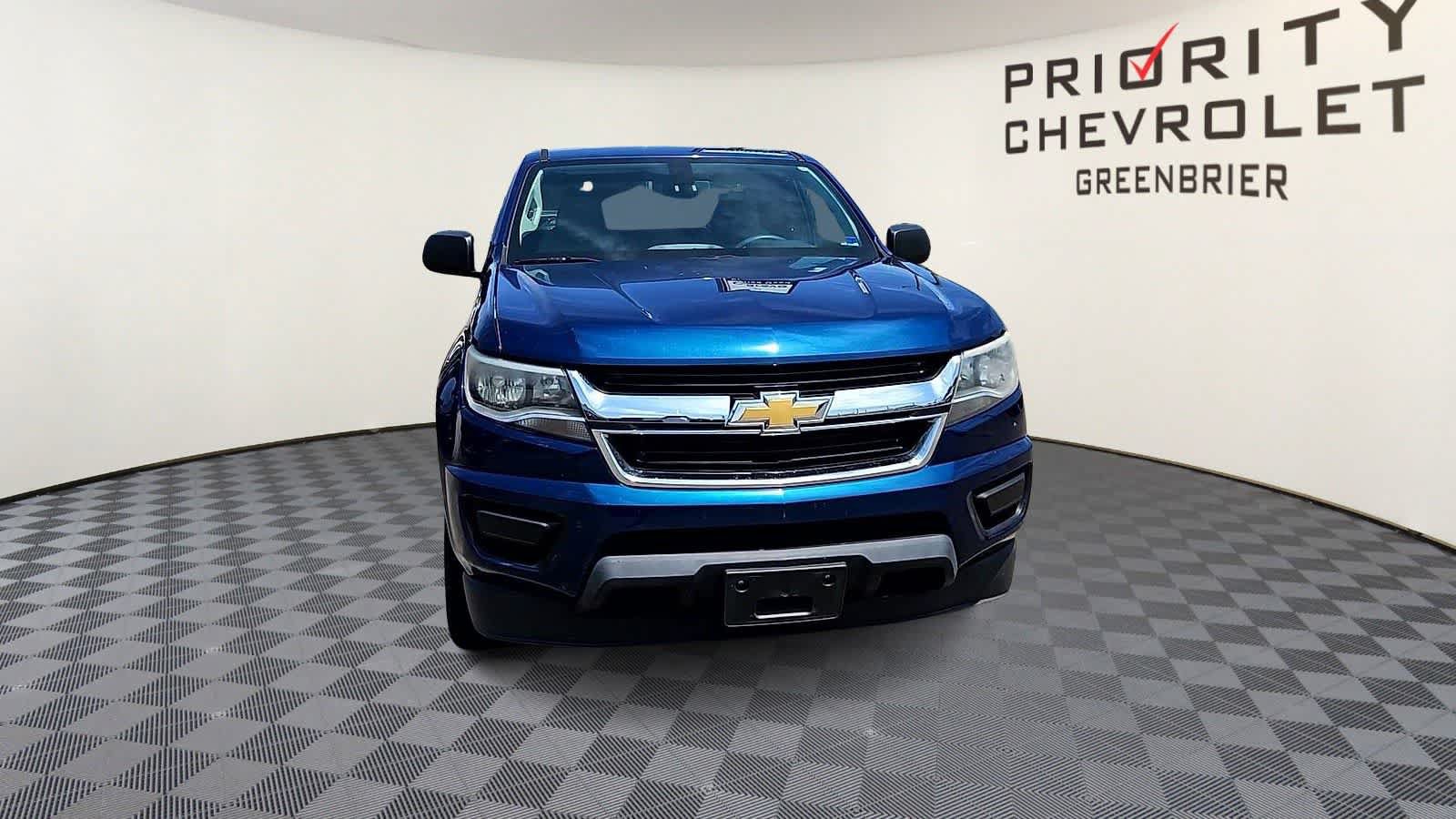 Used 2019 Chevrolet Colorado W/T RWD image 3