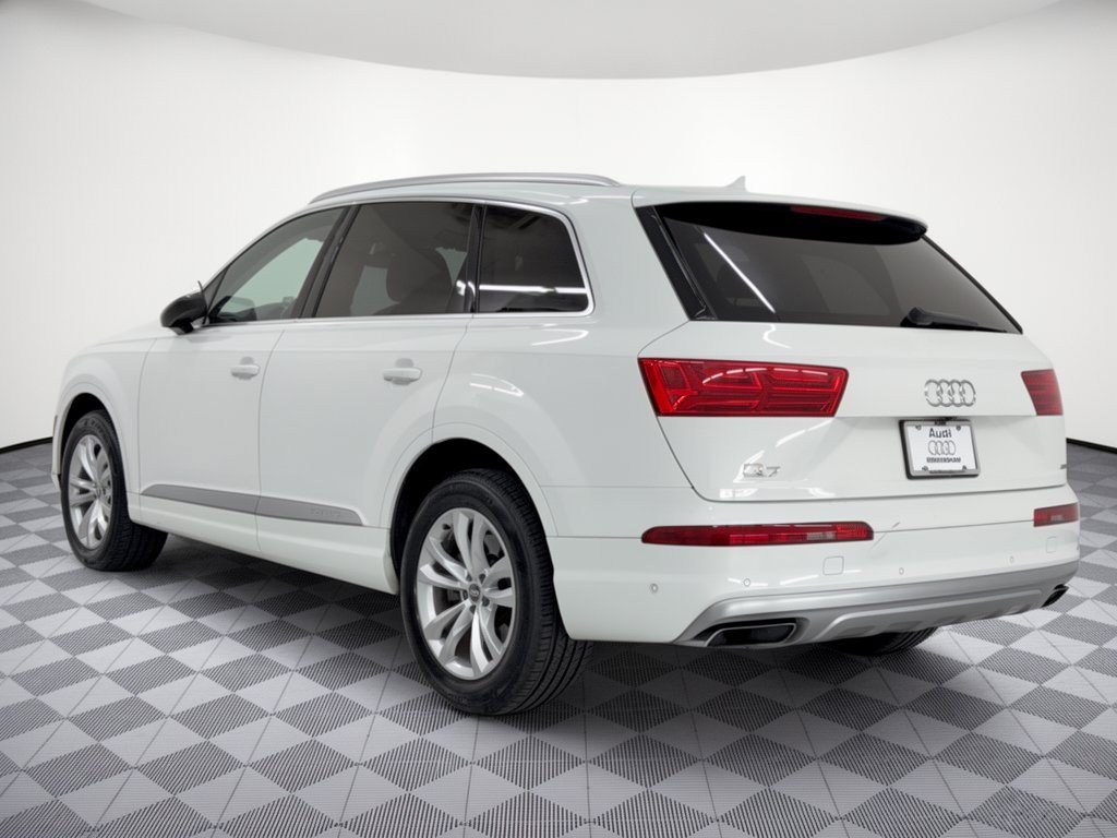 Used 2019 Audi Q7 3.0T Premium Plus AWD/4WD image 3