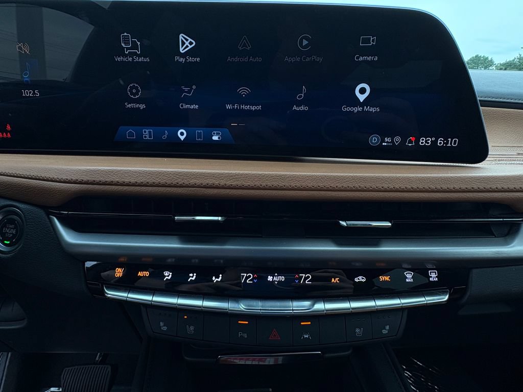 Used 2024 Cadillac XT4 Premium Luxury w/ Active Safety Package AWD/4WD image 21