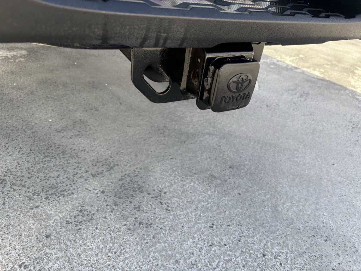 Used 2017 Toyota Tacoma TRD Sport image 16