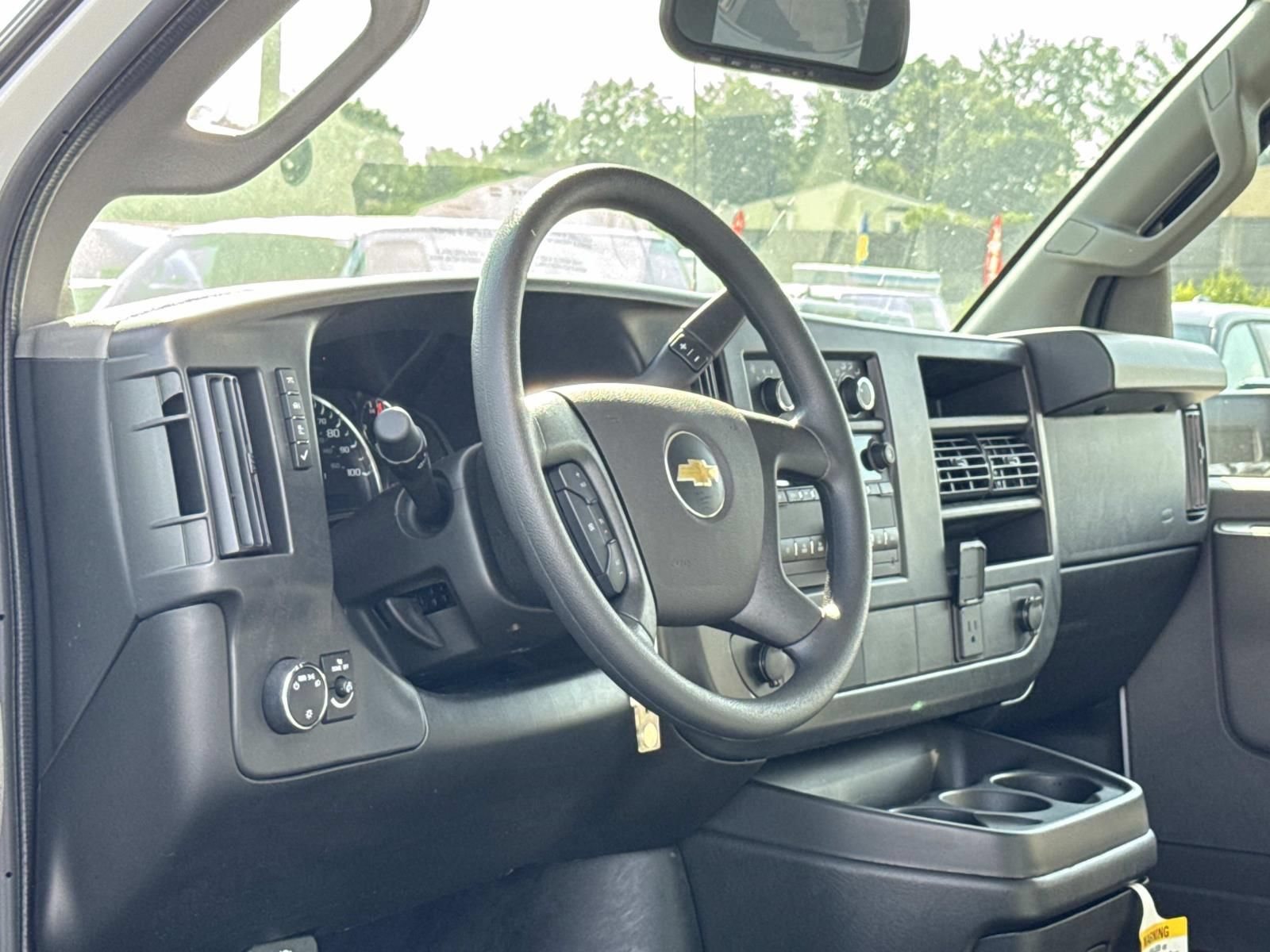 New 2026 Chevrolet Express 4500 w/ Power Convenience Package RWD image 25