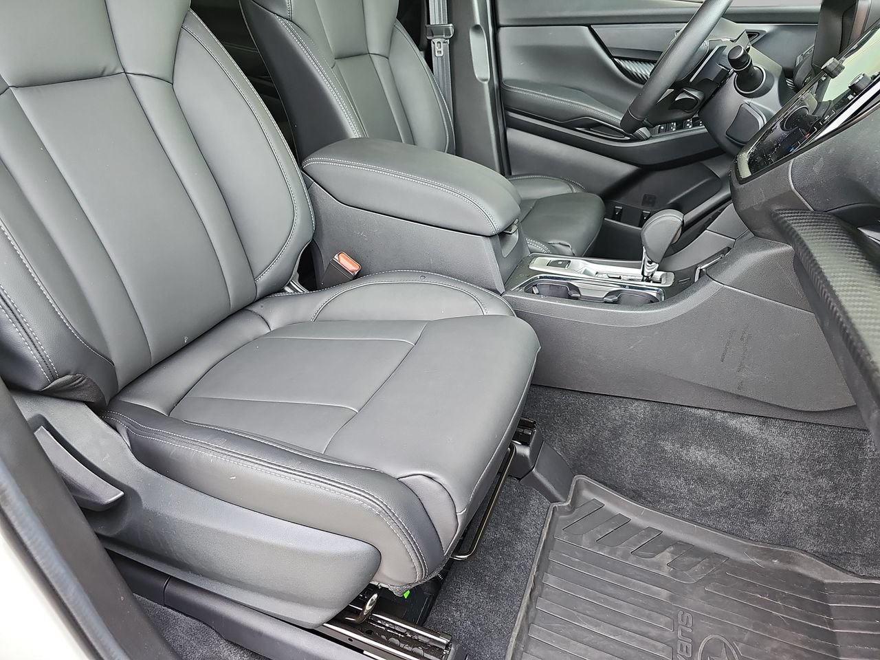 Certified 2026 Subaru Ascent Premium AWD/4WD image 13