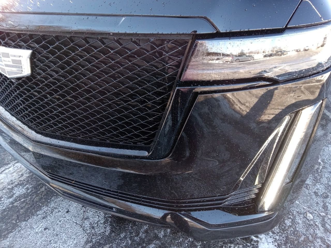 Used 2024 Cadillac Escalade Sport Platinum w/ LPO, ONYX Package image 7