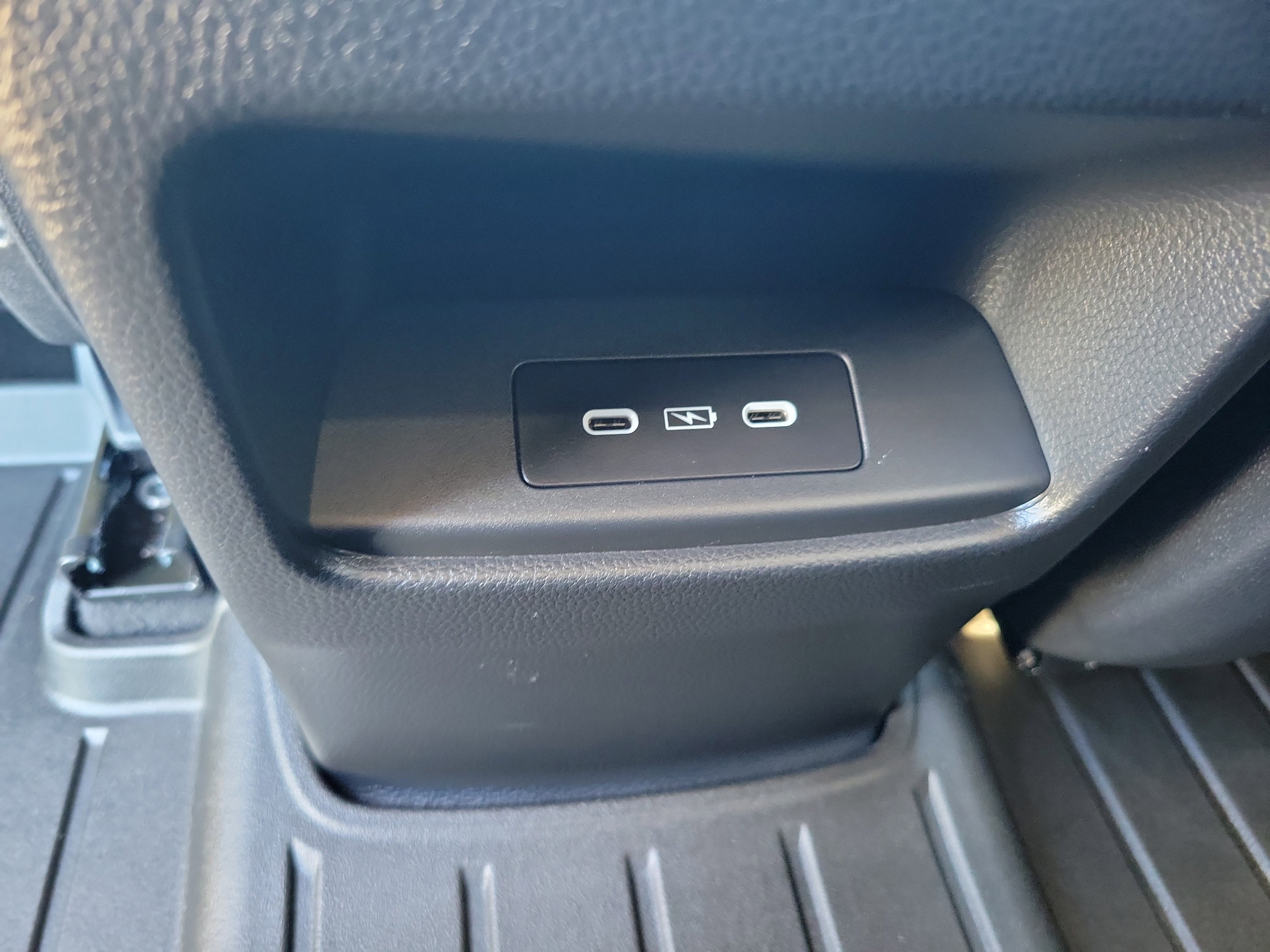 Used 2025 Honda CR-V EX-L image 16