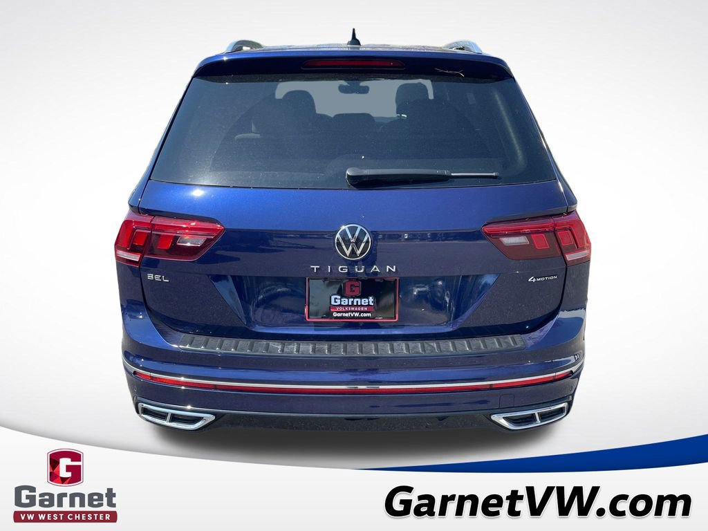 Used 2024 Volkswagen Tiguan SEL R-Line image 4
