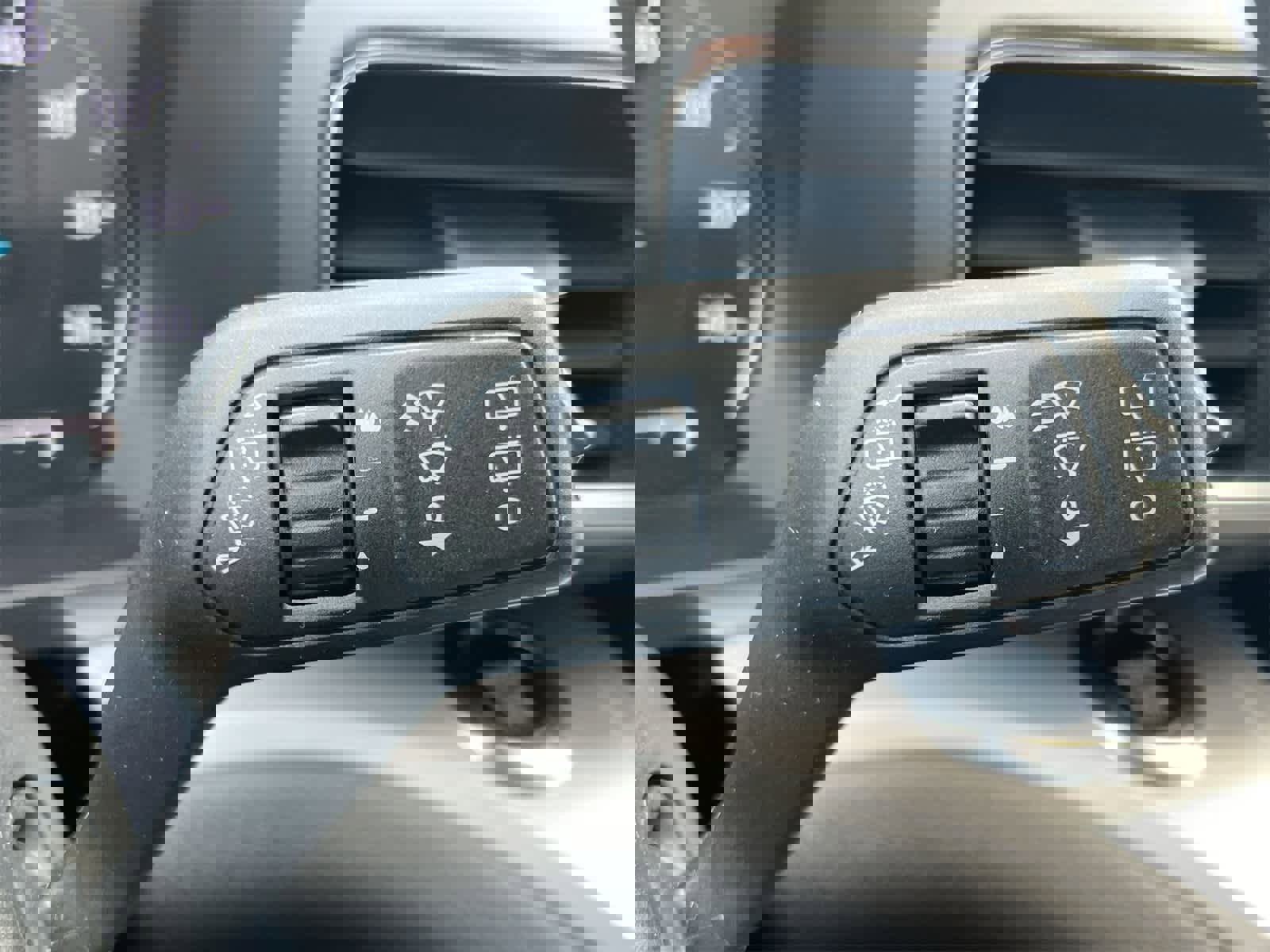 Used 2023 Ford Explorer XLT w/ Equipment Group 202A image 25