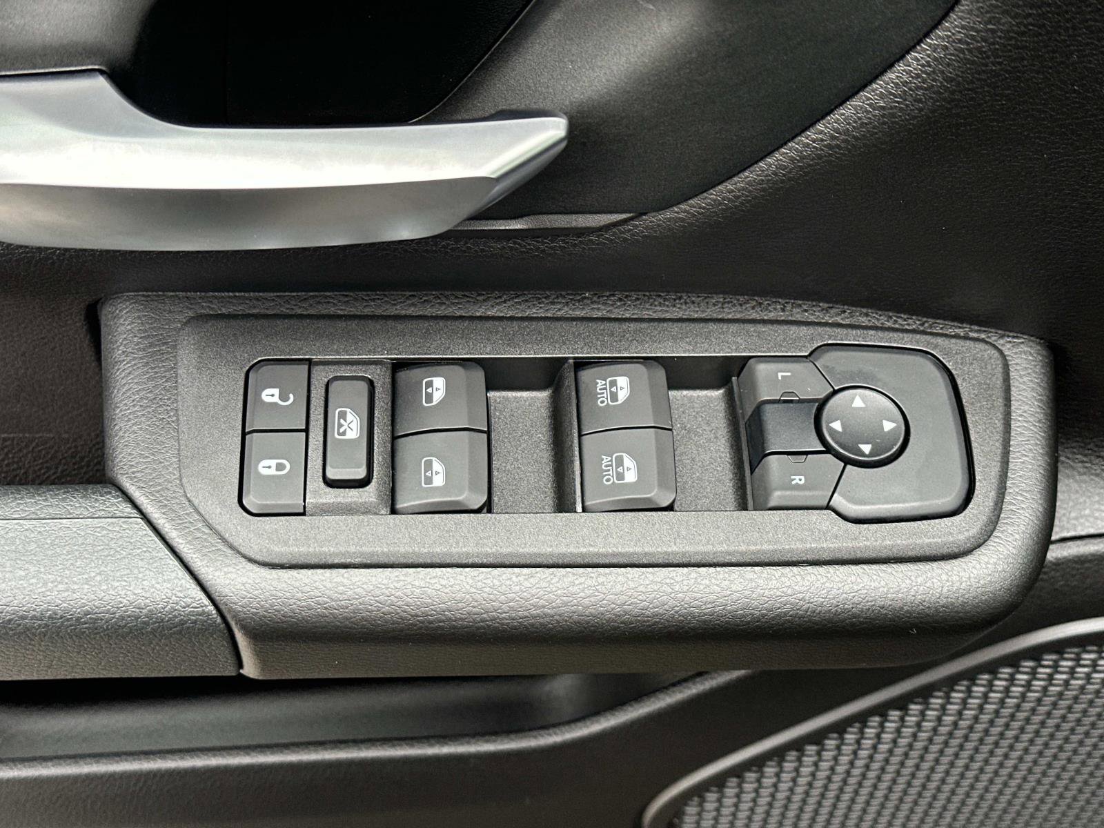 Used 2025 RAM 1500 Tradesman image 20