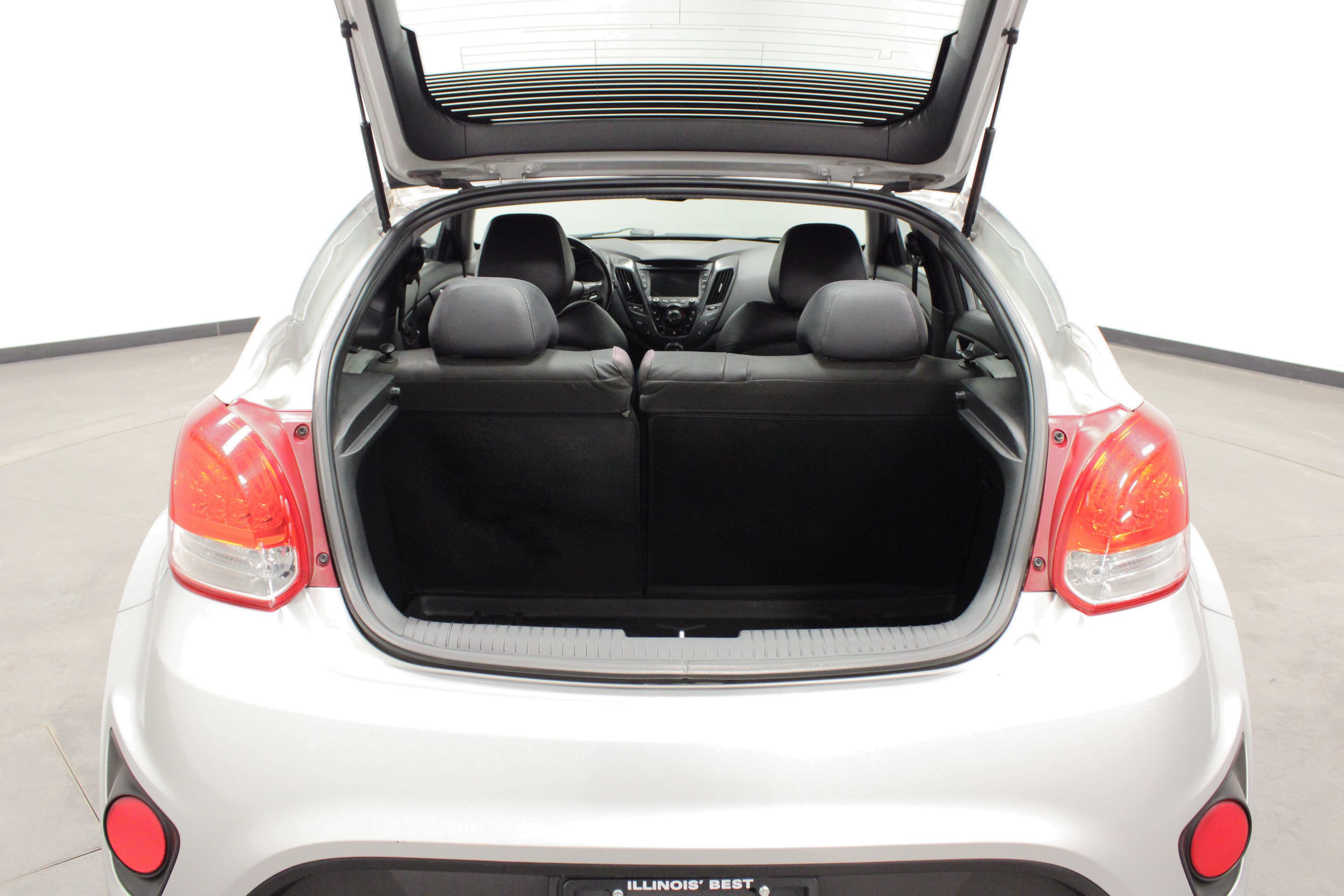Used 2013 Hyundai Veloster Turbo FWD image 13