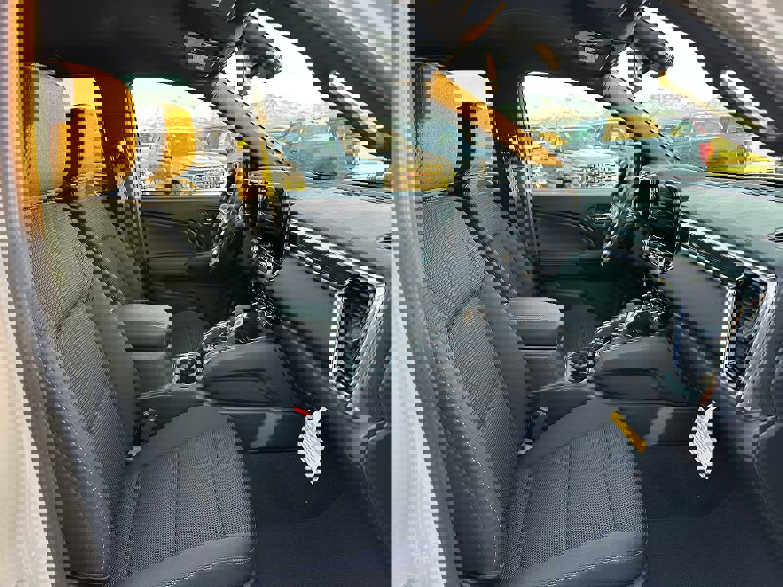 New 2026 GMC Canyon Elevation w/ Convenience Package image 10