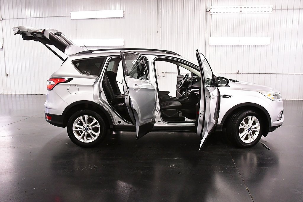 Used 2018 Ford Escape SEL w/ Ford Safe & Smart Package image 32