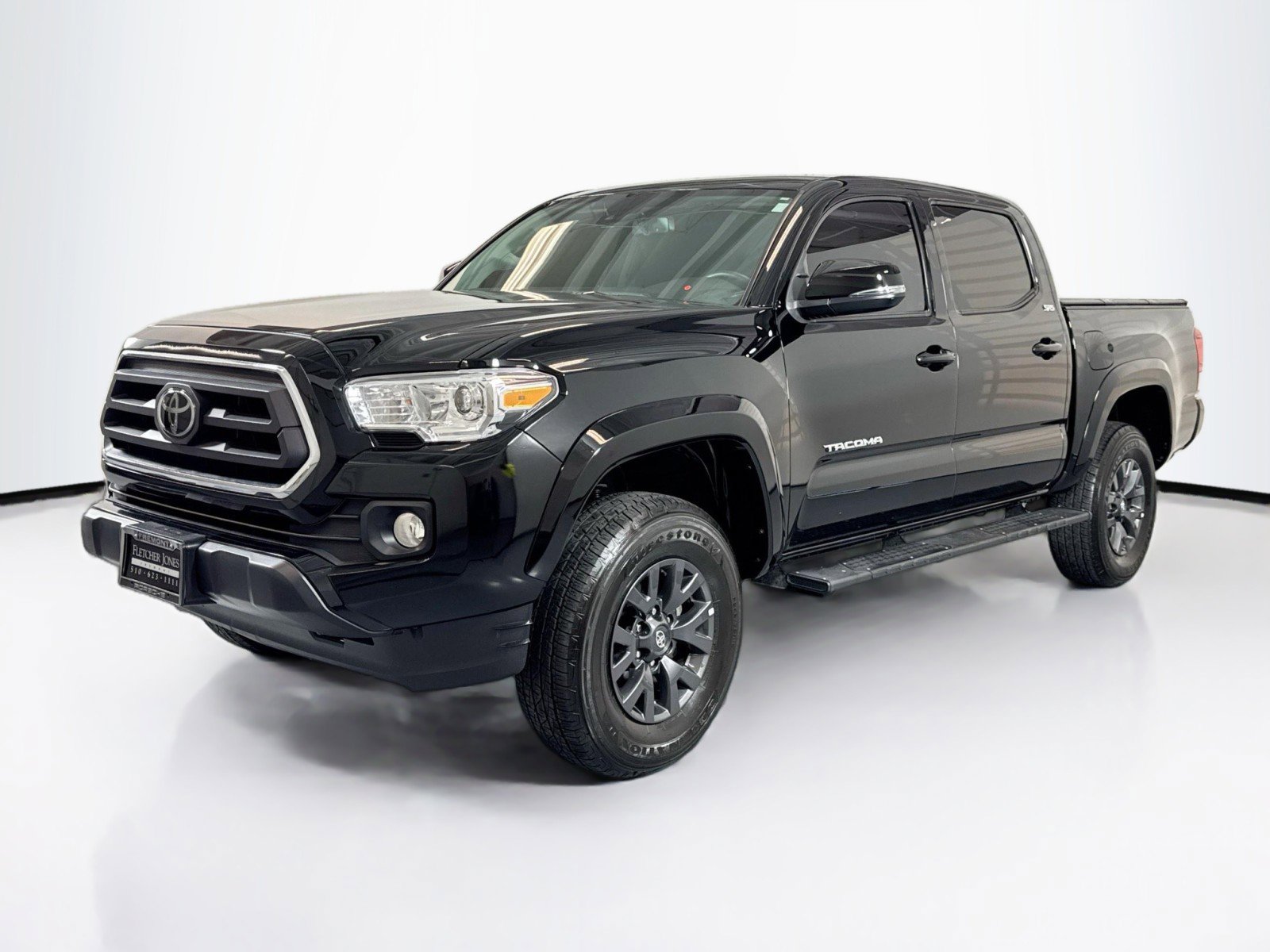 Used 2023 Toyota Tacoma SR image 1