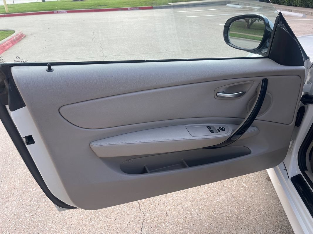 Used 2010 BMW 128i Coupe RWD image 13