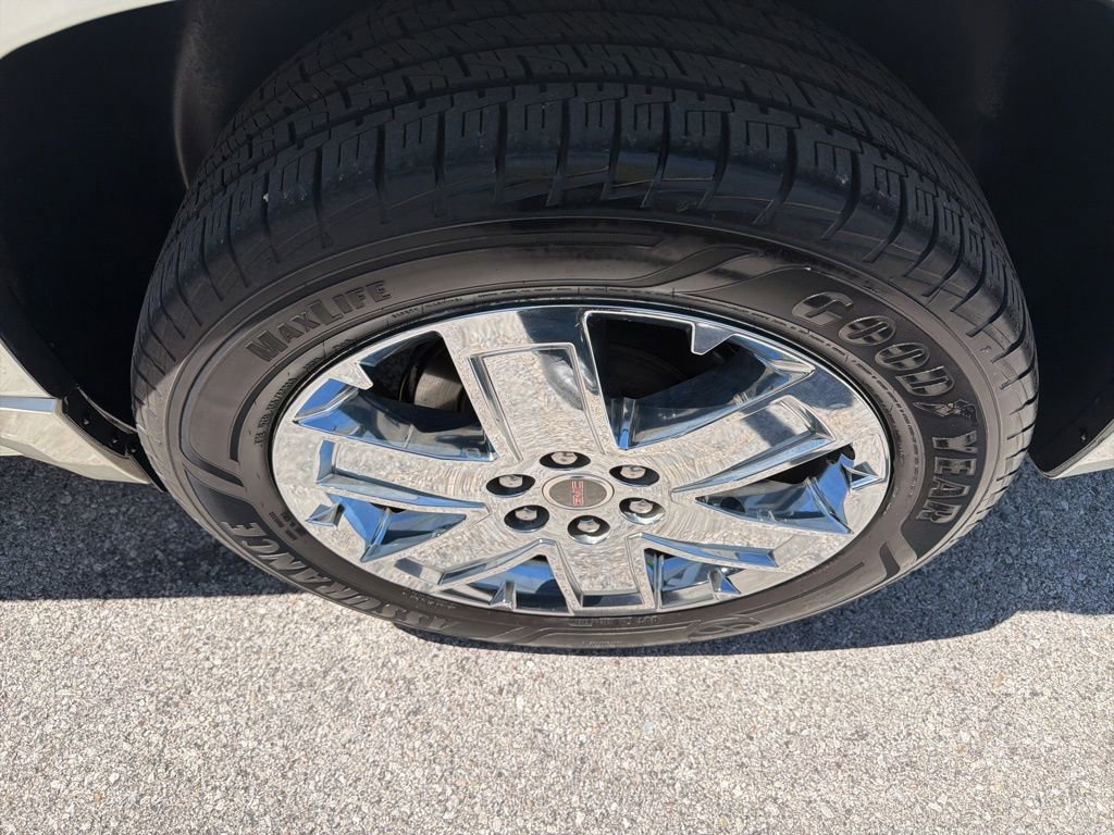 Used 2015 GMC Acadia Denali FWD image 17