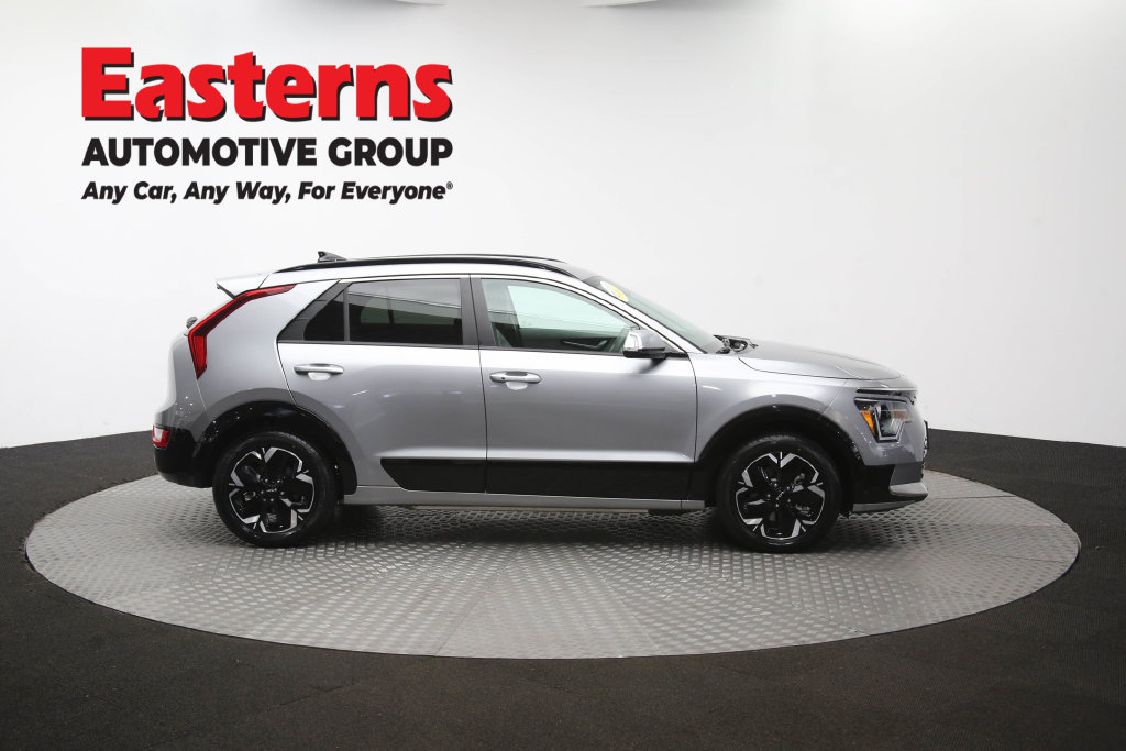 Used 2023 Kia Niro Wind FWD image 46