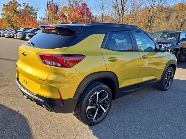 Certified 2023 Chevrolet TrailBlazer RS w/ Sun and Liftgate Package image 6