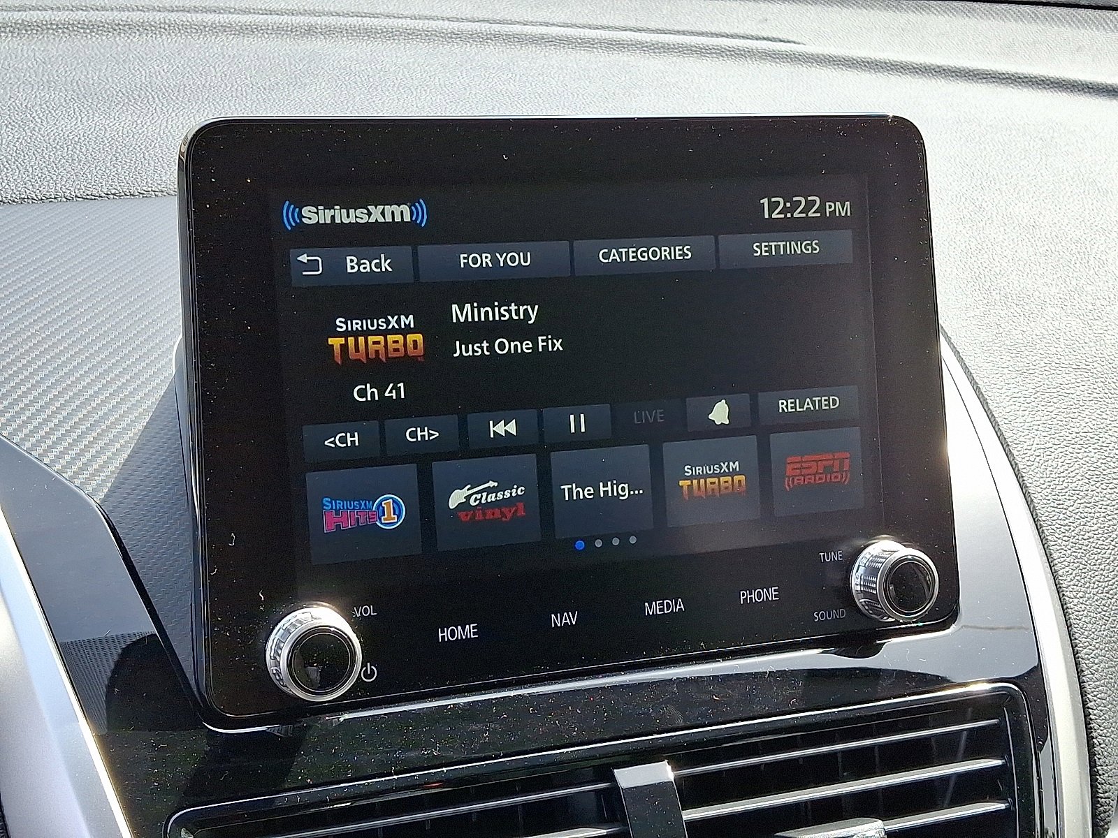 New 2025 Mitsubishi Eclipse Cross SE image 18