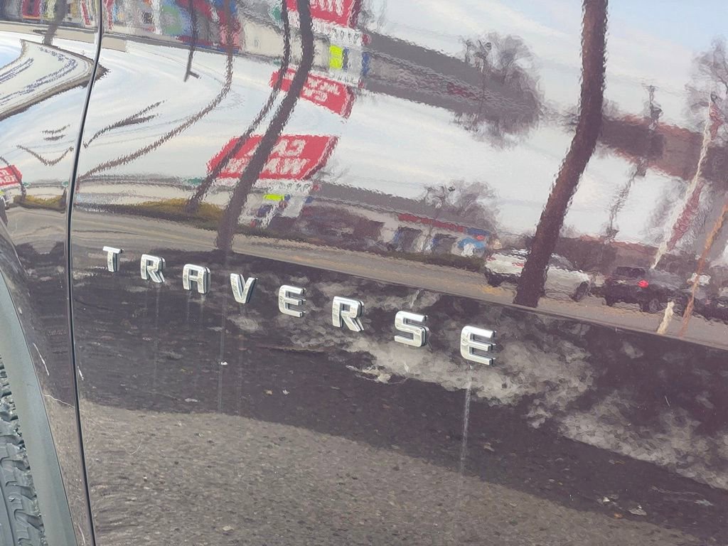 Used 2019 Chevrolet Traverse LT w/ LPO, Cargo Package image 29