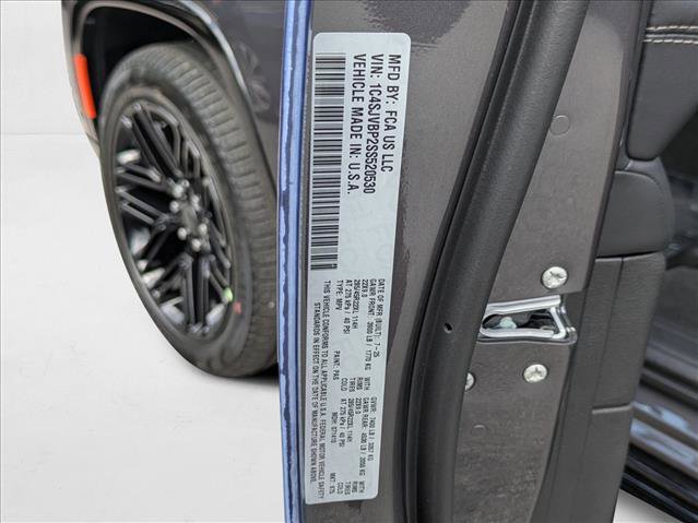 New 2025 Jeep Wagoneer Series II w/ Convenience Group I image 22