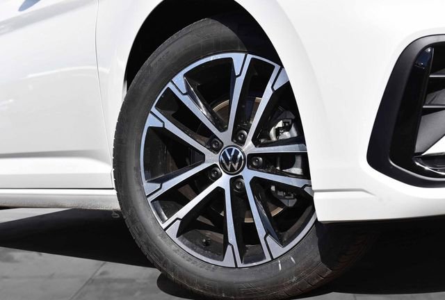 New 2026 Volkswagen Jetta Sport image 3