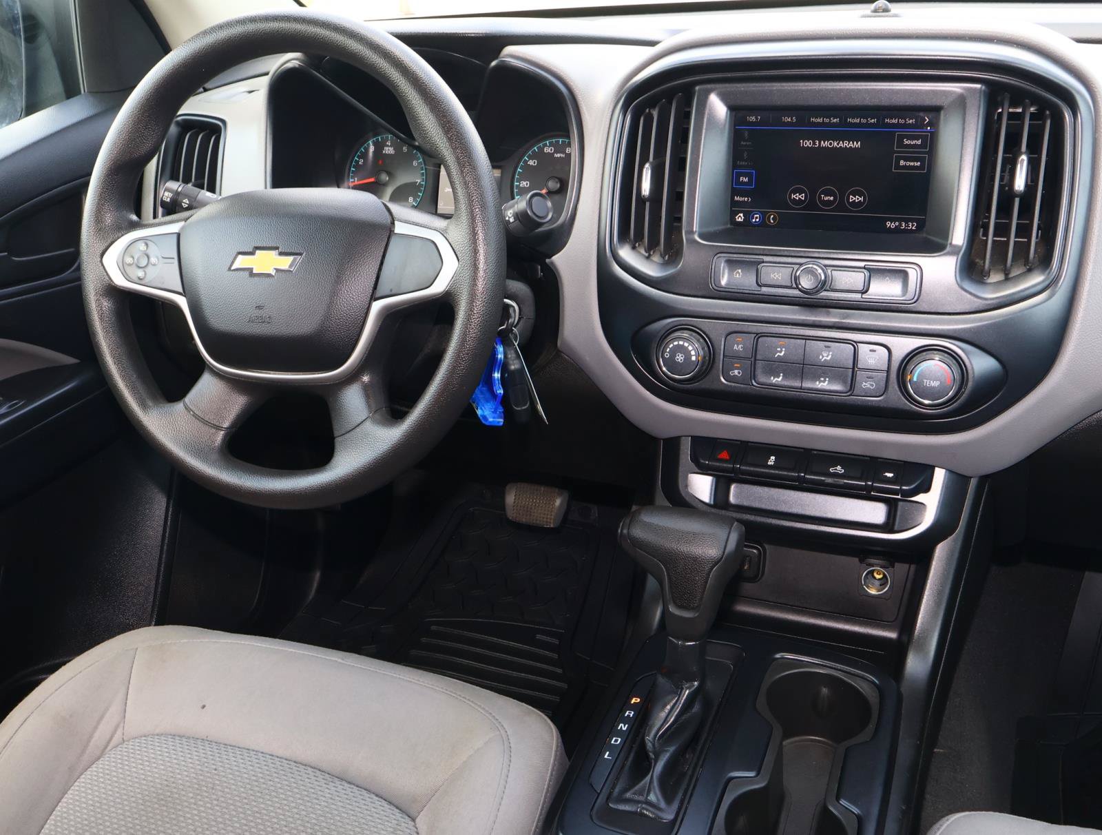 Used 2019 Chevrolet Colorado W/T w/ WT Convenience Package RWD image 9