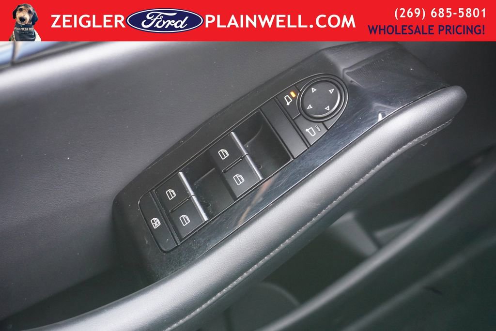 Used 2021 MAZDA MAZDA3 s image 29