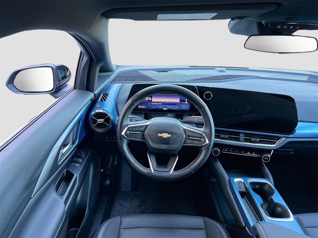 Used 2025 Chevrolet Equinox EV LT w/ Convenience Package image 21