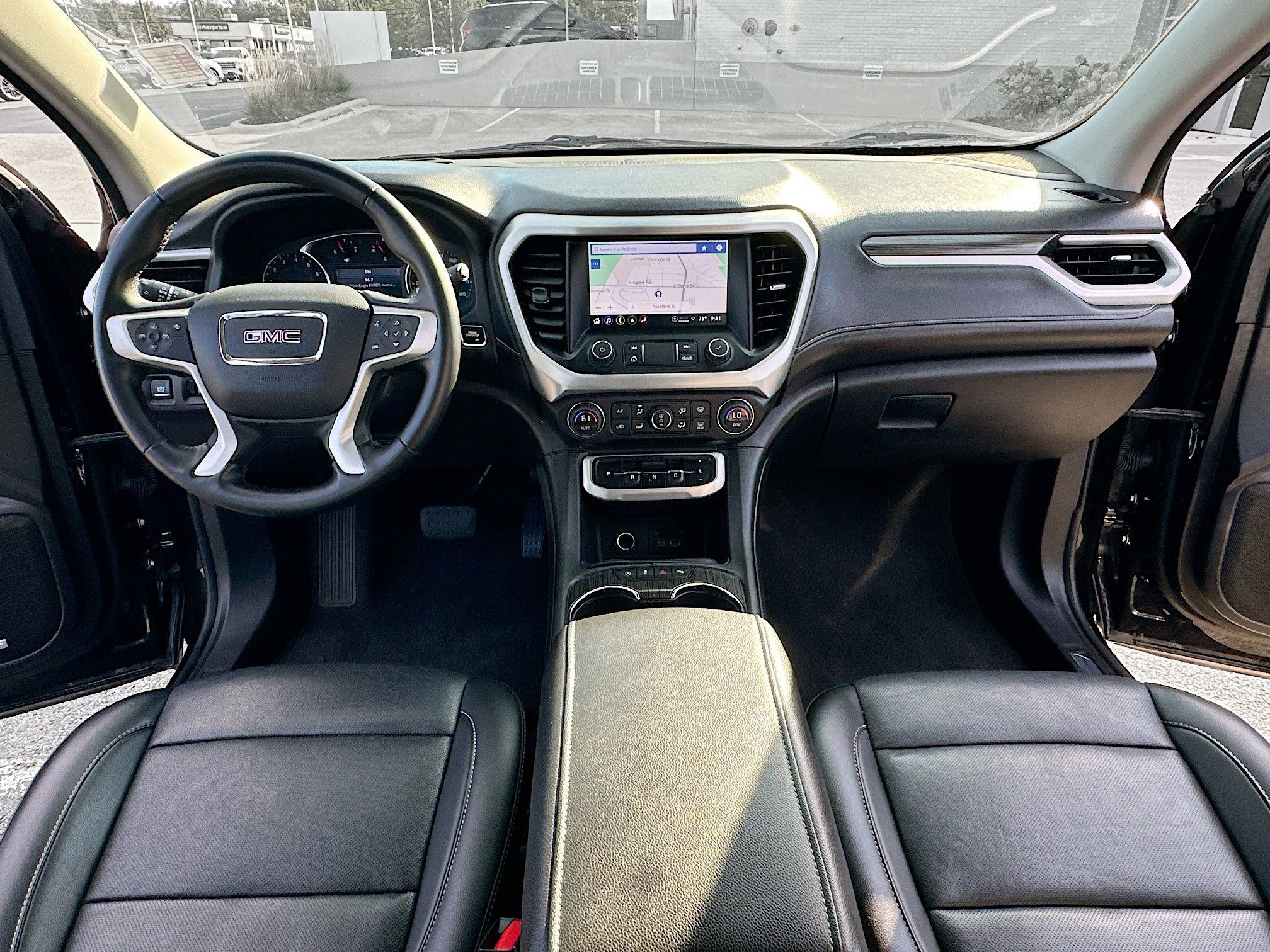 Used 2023 GMC Acadia SLT image 3
