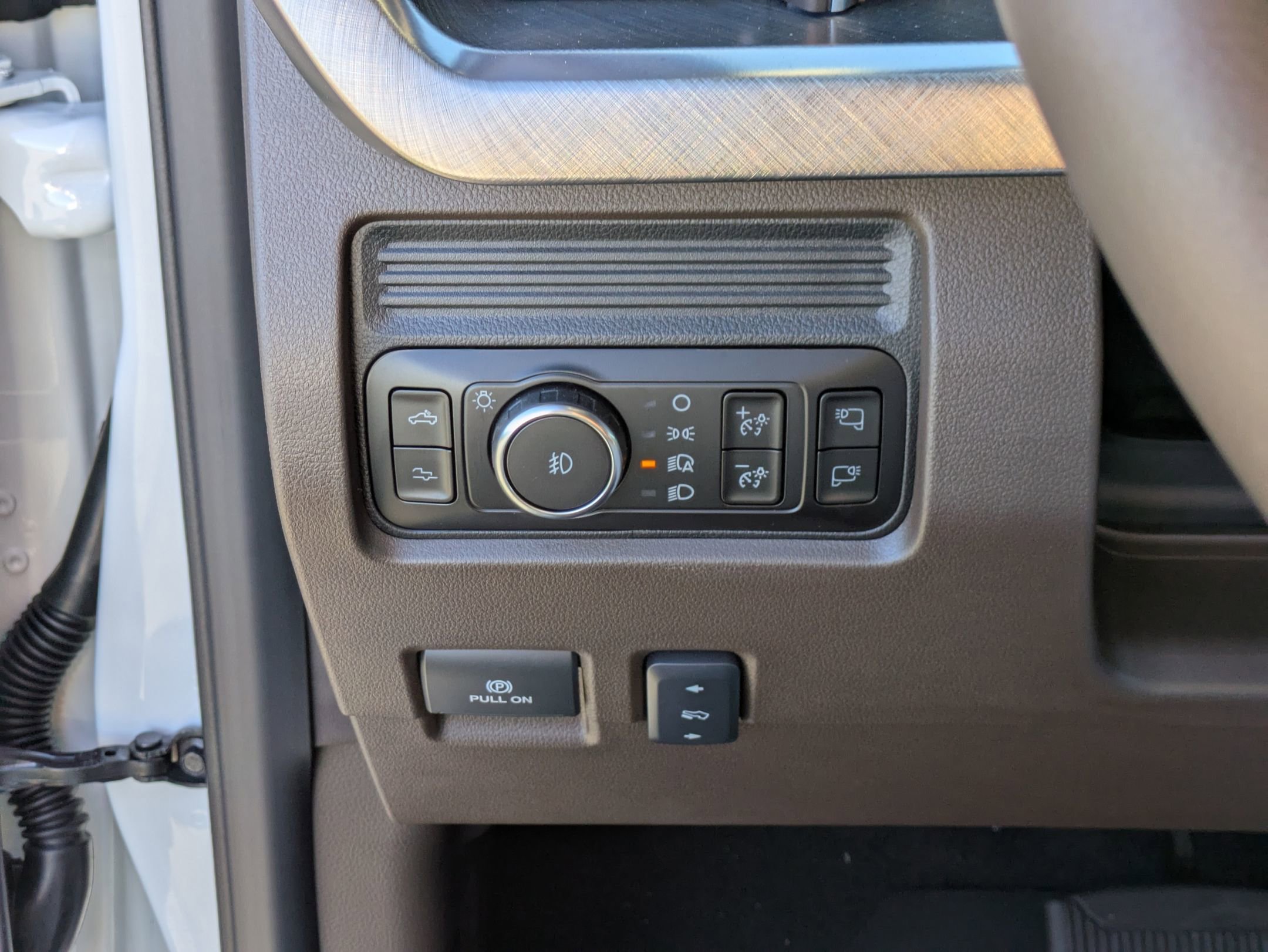 New 2026 Ford F350 King Ranch w/ Chrome Package image 17