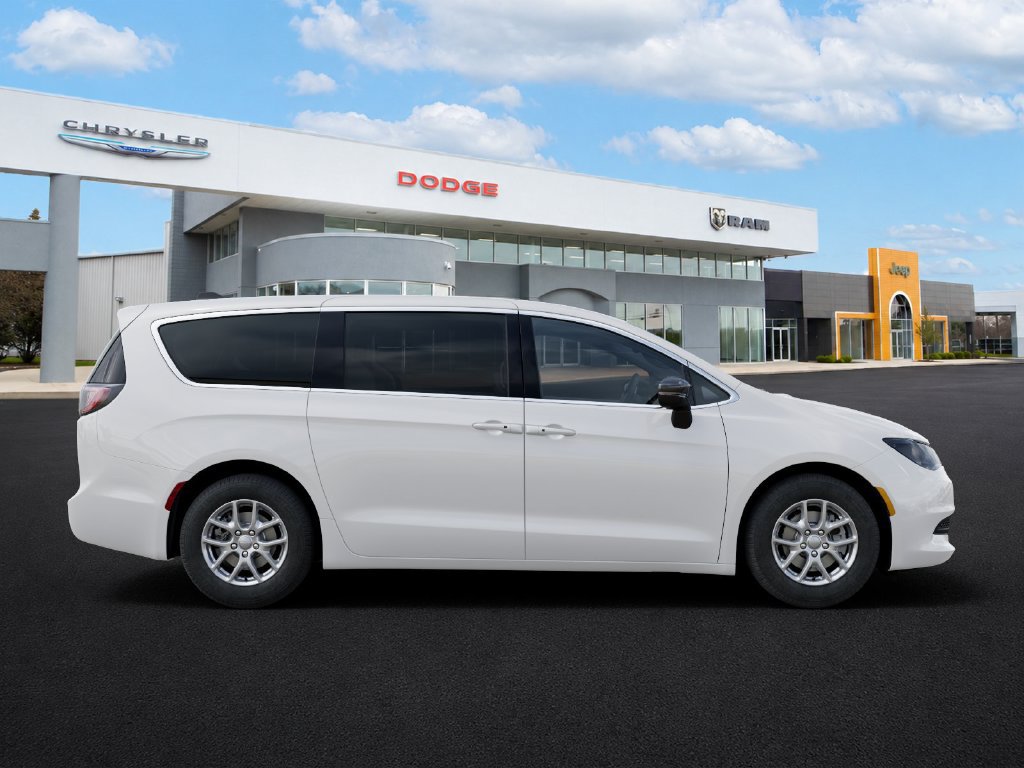 New 2027 Chrysler Pacifica LX FWD image 21
