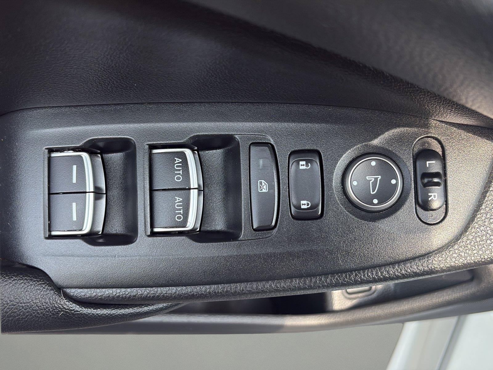 Used 2022 Honda Accord Sport image 24