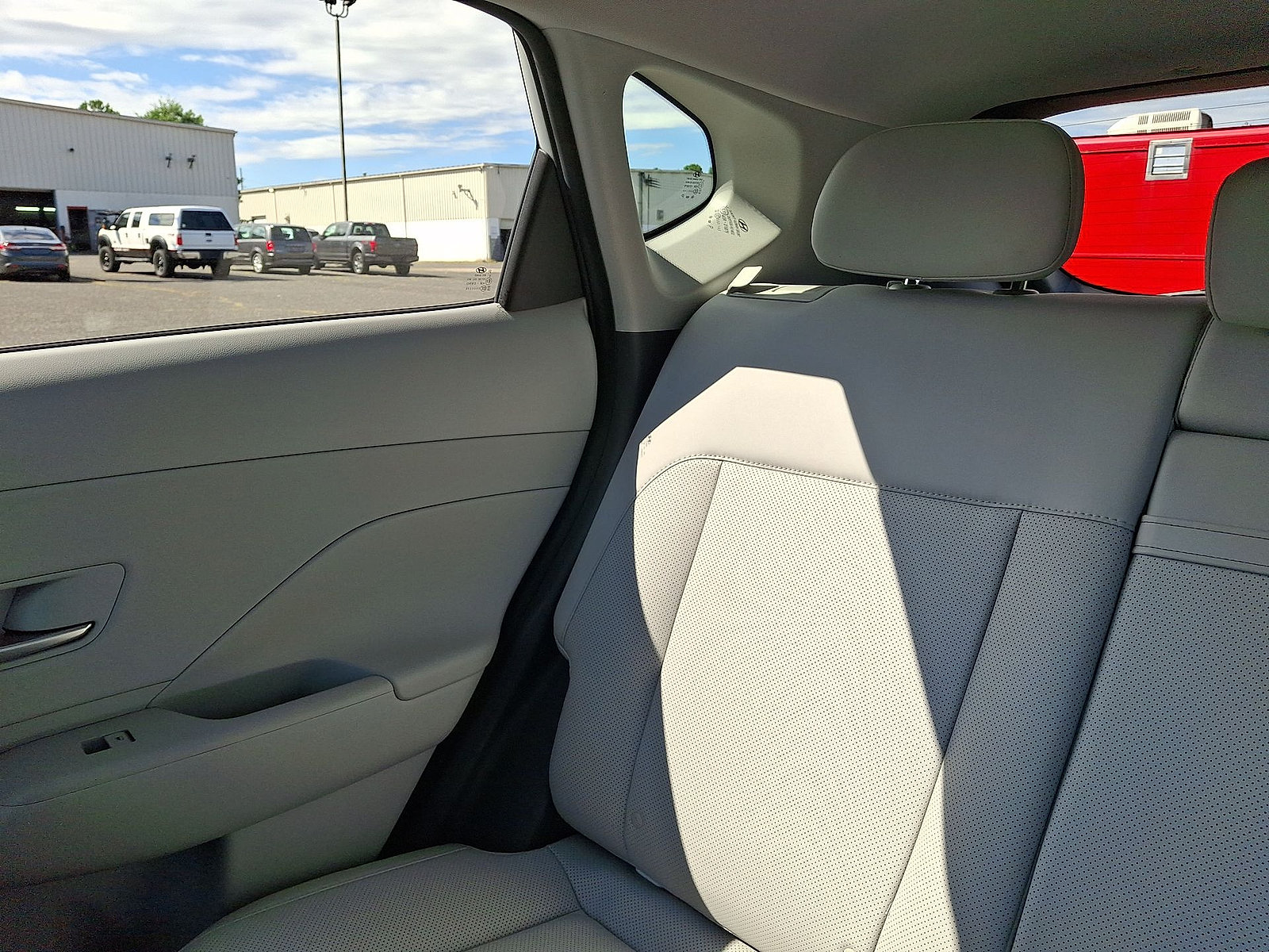 Certified 2024 Hyundai Kona Limited AWD/4WD image 12