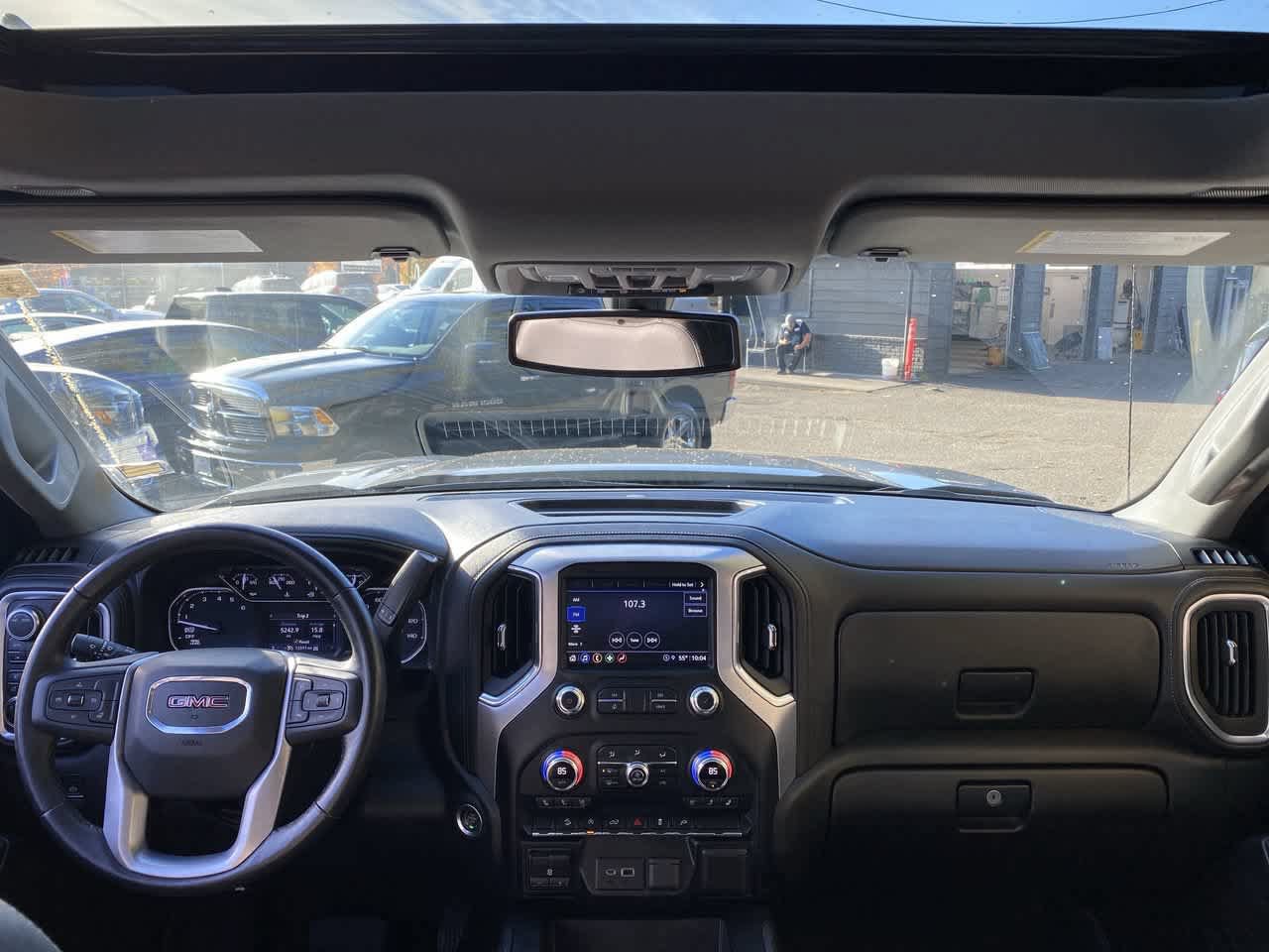Used 2021 GMC Sierra 1500 SLT w/ SLT Premium Package AWD/4WD image 12