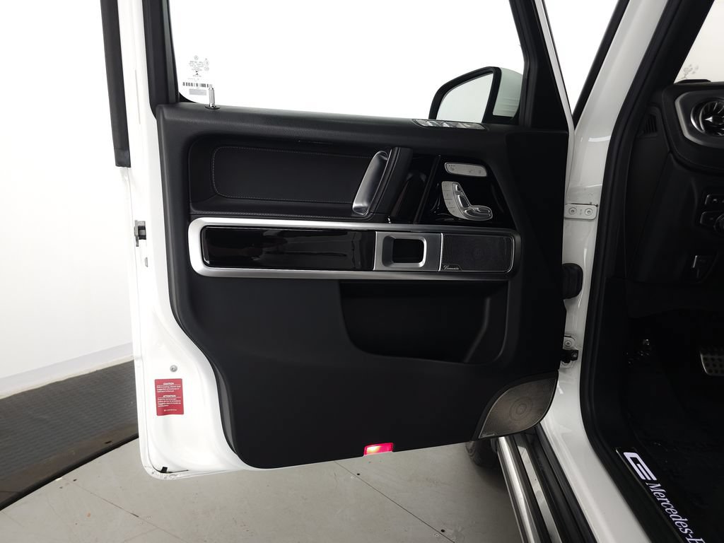 Certified 2022 Mercedes-Benz G 550 w/ Exclusive Interior Package image 5