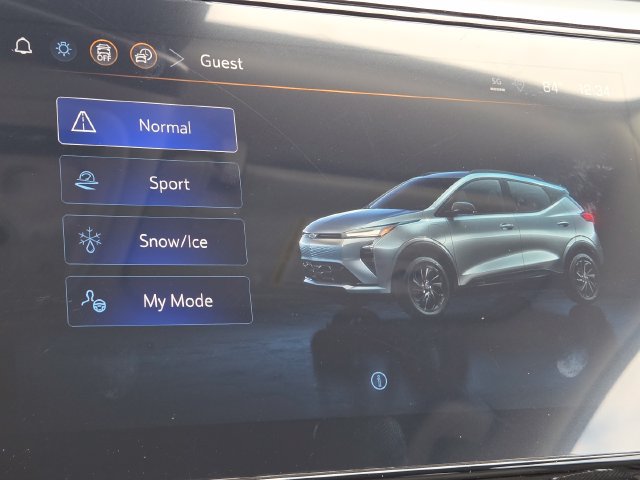 New 2027 Chevrolet Bolt LT w/ Comfort Package FWD image 29