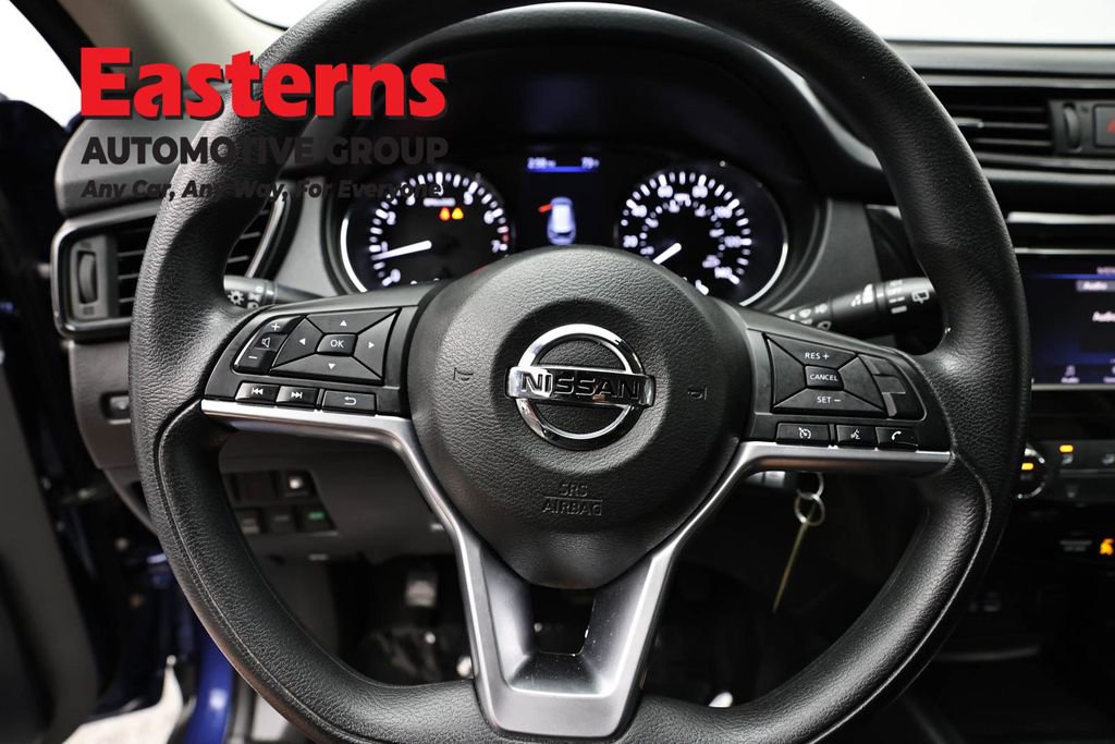 Used 2019 Nissan Rogue S AWD/4WD image 10
