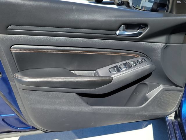 Used 2019 Nissan Altima 2.5 SR FWD image 7